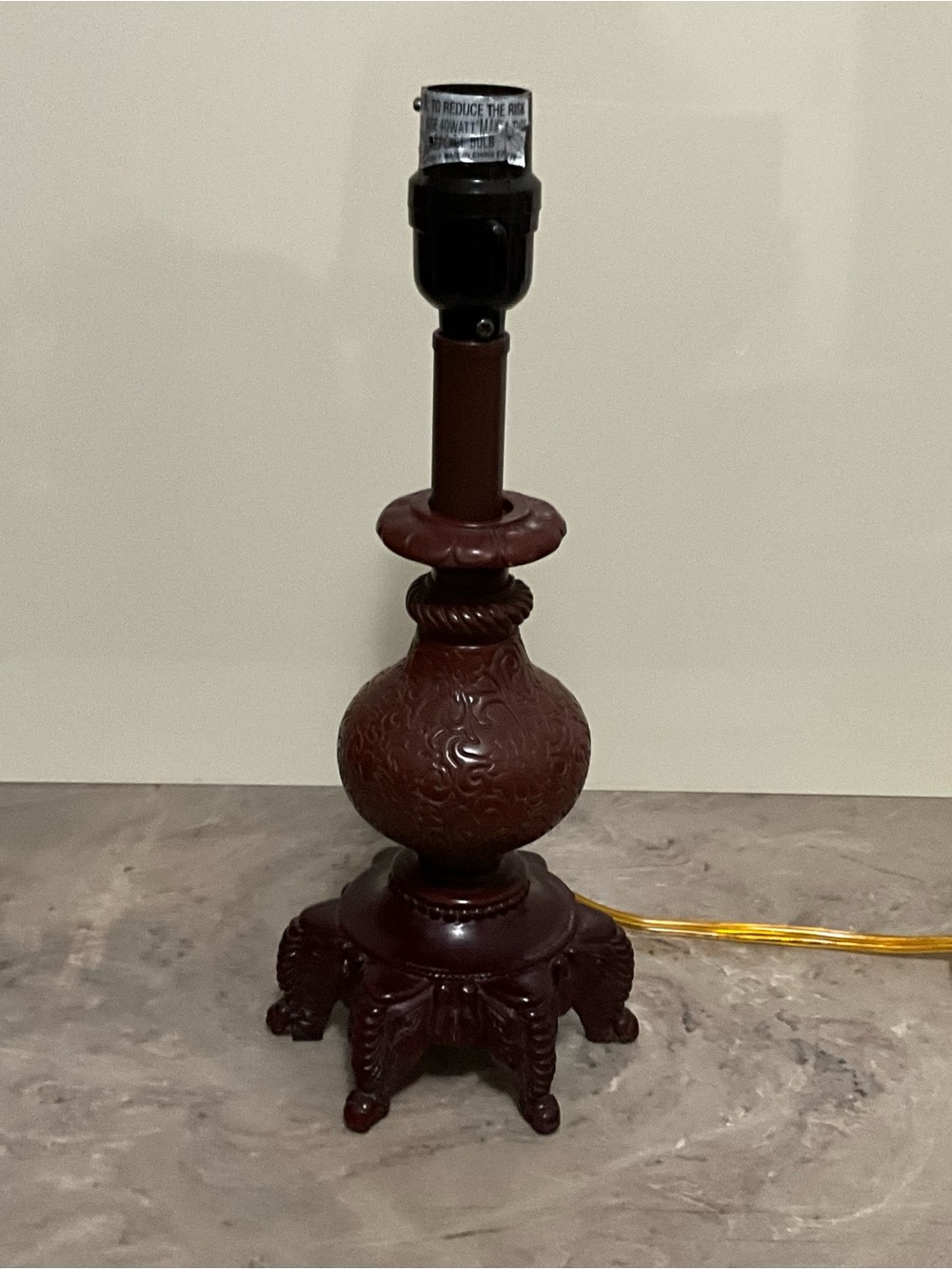 VTG Ornate Lamp Featuring Detailed Carvings of Elephant Heads as the Feet